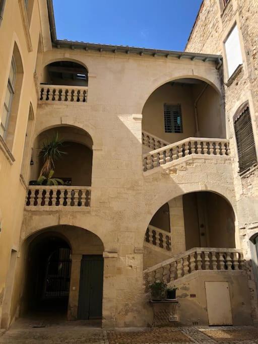 Appartement P2 De Charme - Centre-Ville Νιμ Εξωτερικό φωτογραφία